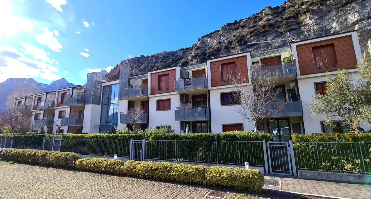 Garda Lake Aloha Apartments Torbole Sul Garda Exterior foto
